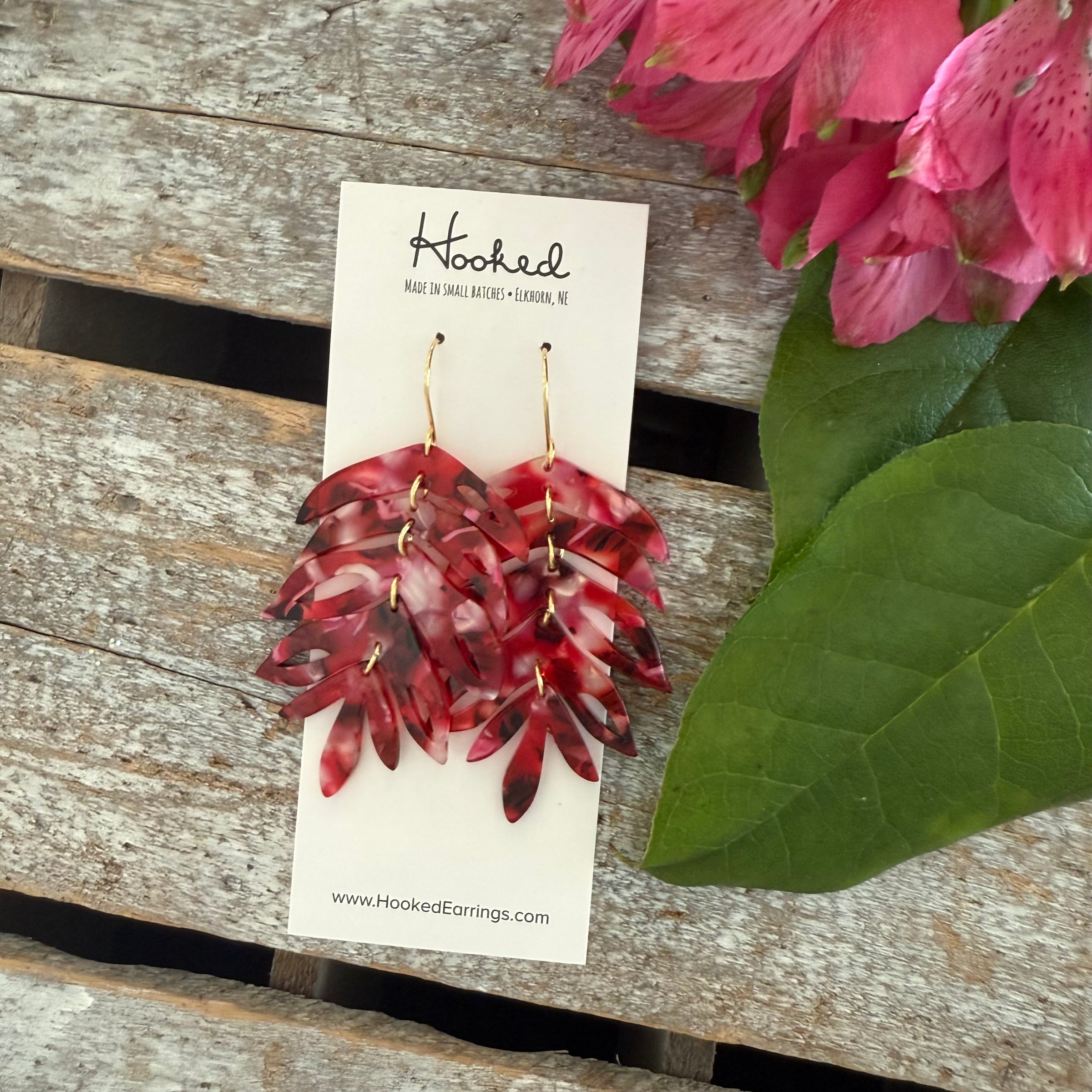 Palm Frond Earrings - Marbled Red
