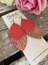 Glitter Dipped Glowing Coral Fringe Petals - Large