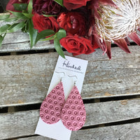 Hexagon Teardrops in Flamingo - Large