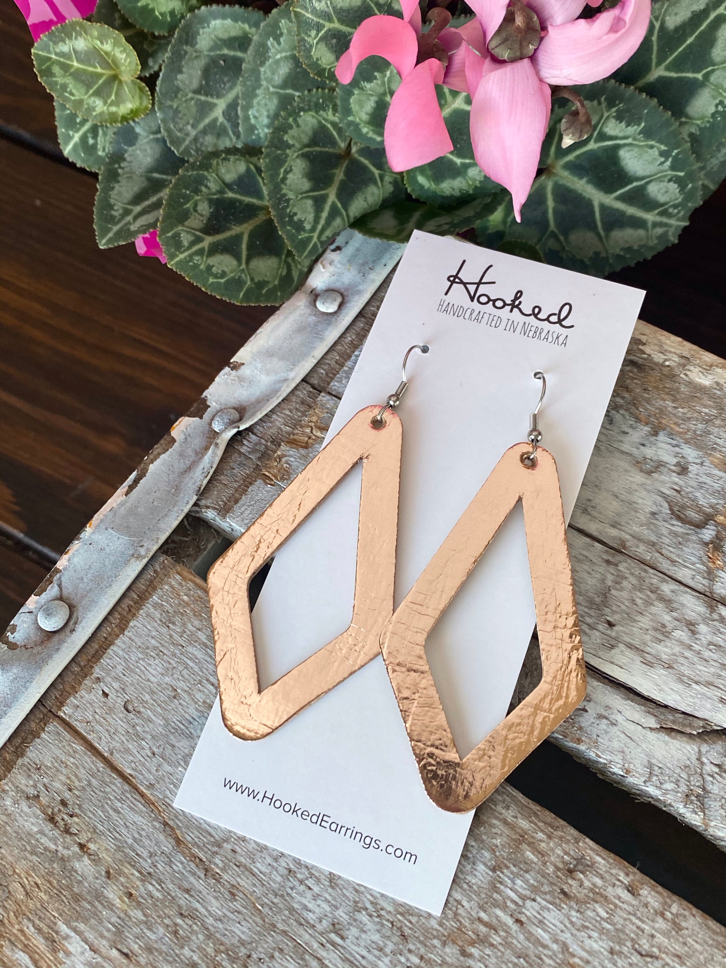 Mirrored Diamond Cutouts in Rose Gold - Large