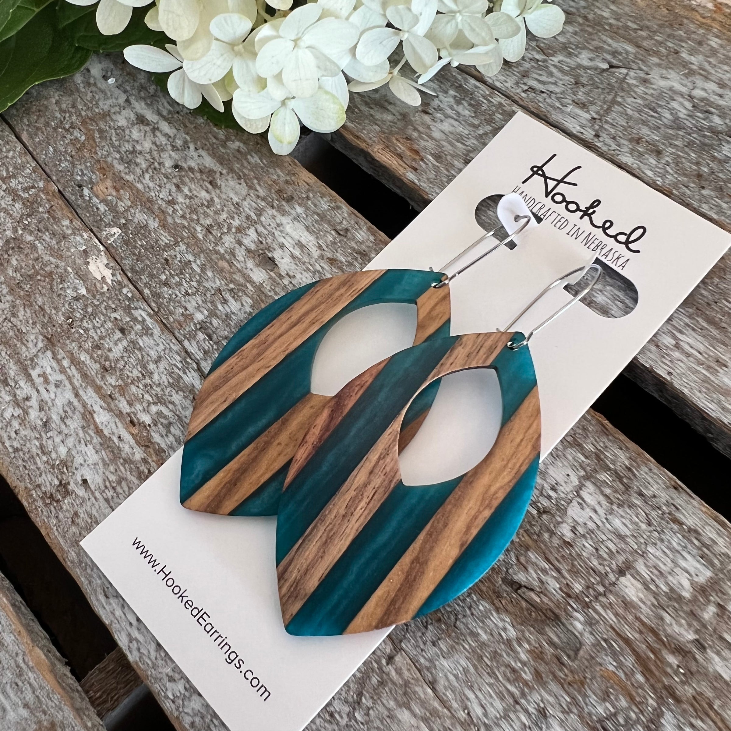 Fusion Striped Wood Cutouts - Large