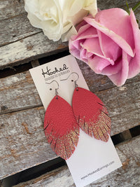 Glitter Dipped Glowing Coral Fringe Petals - Large