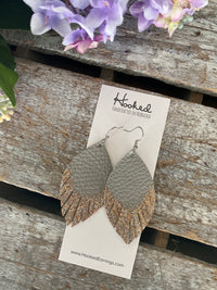 Glitter Dipped Cloud Gray Fringe Petals - Large