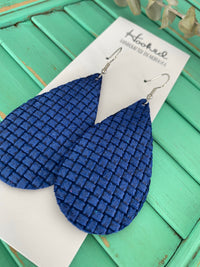 Basketweave Teardrops in Egyptian Blue - Large