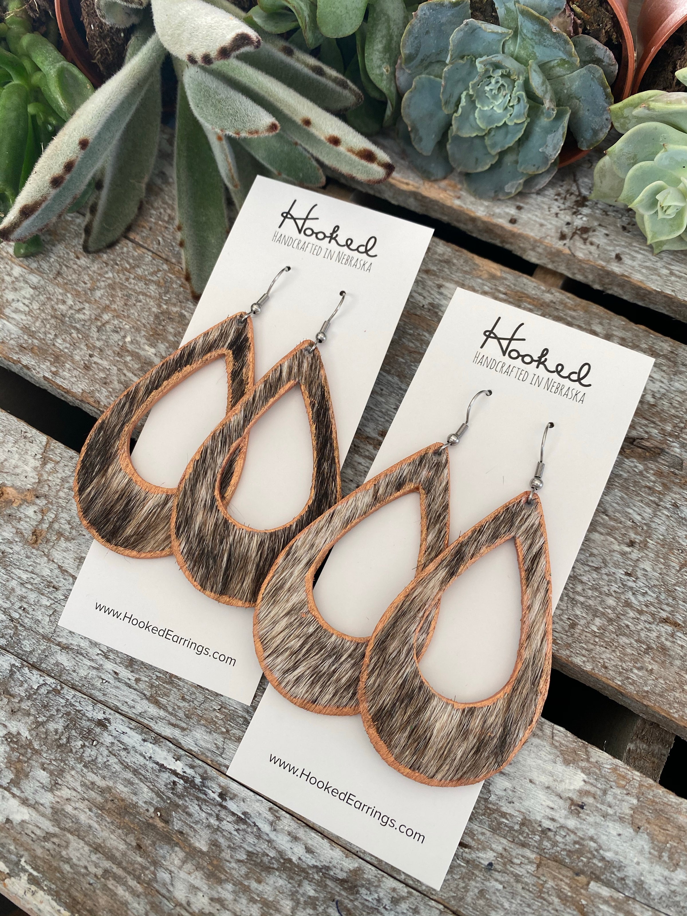 Salt and Pepper Speckled Cowhide Teardrop Cutouts // Rose Gold Edged - Large, HAIR ON