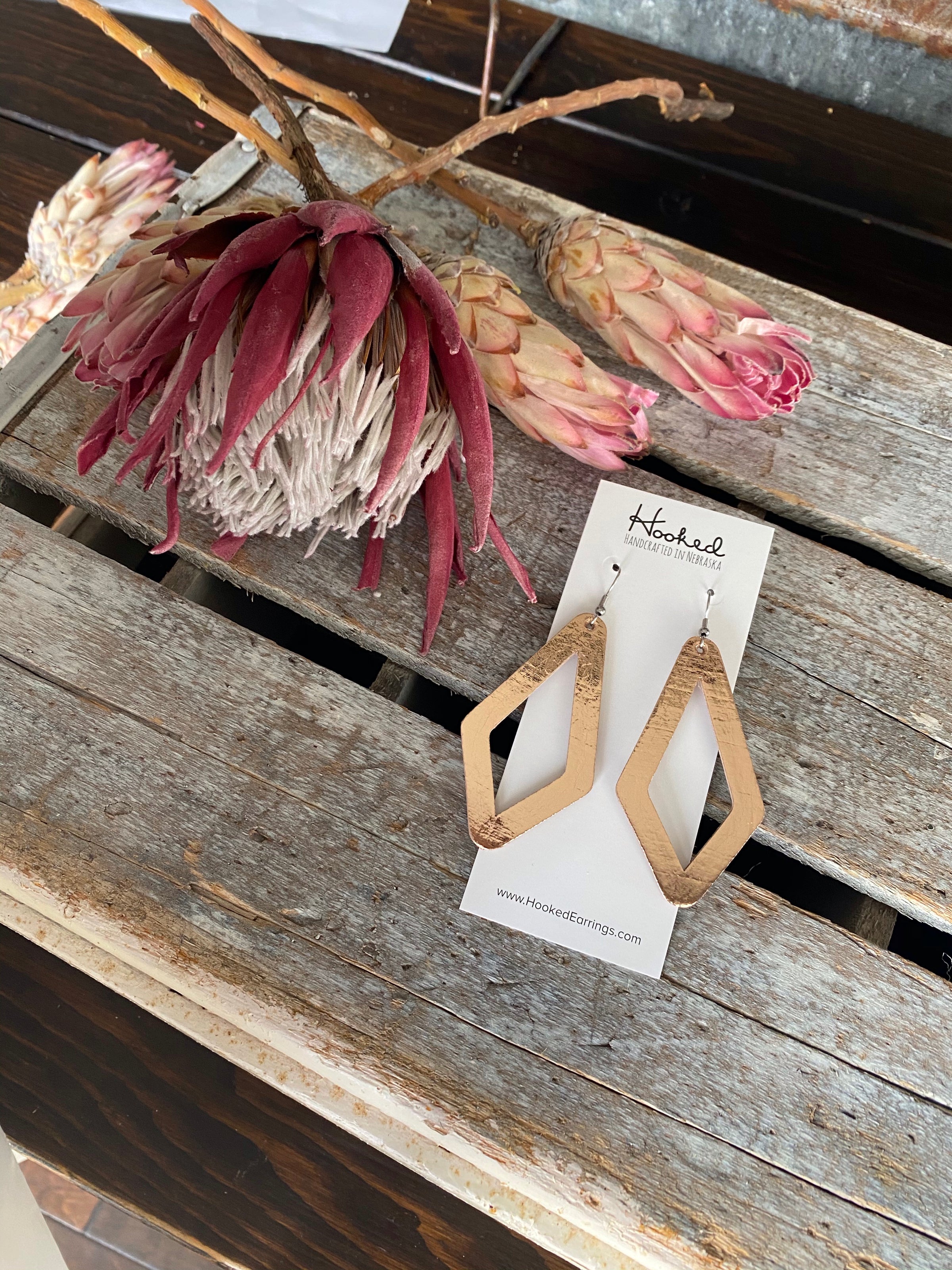 Mirrored Diamond Cutouts in Rose Gold - Large