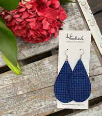 Basketweave Teardrops in Egyptian Blue - Large