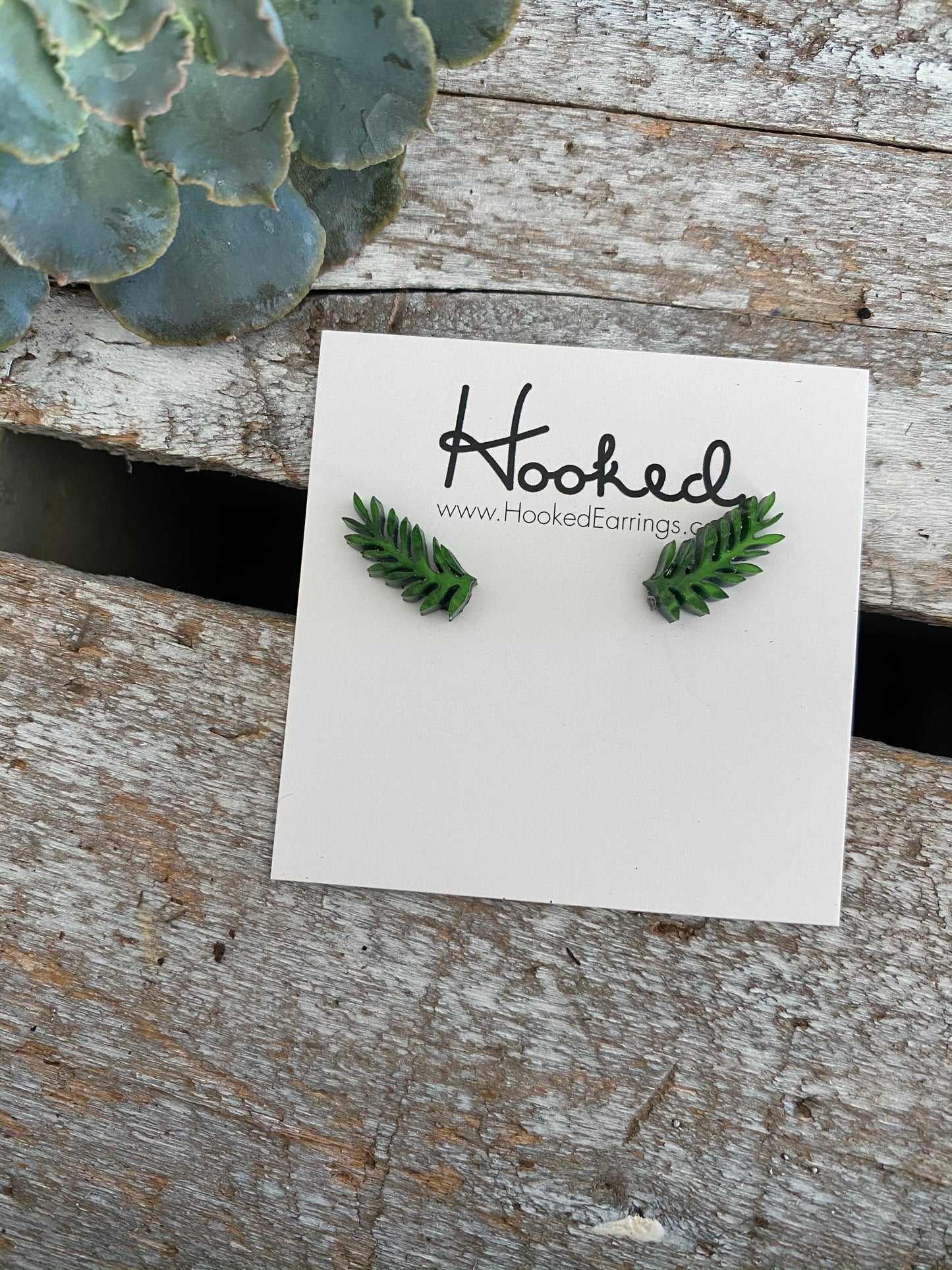 Crawling Vine Studs