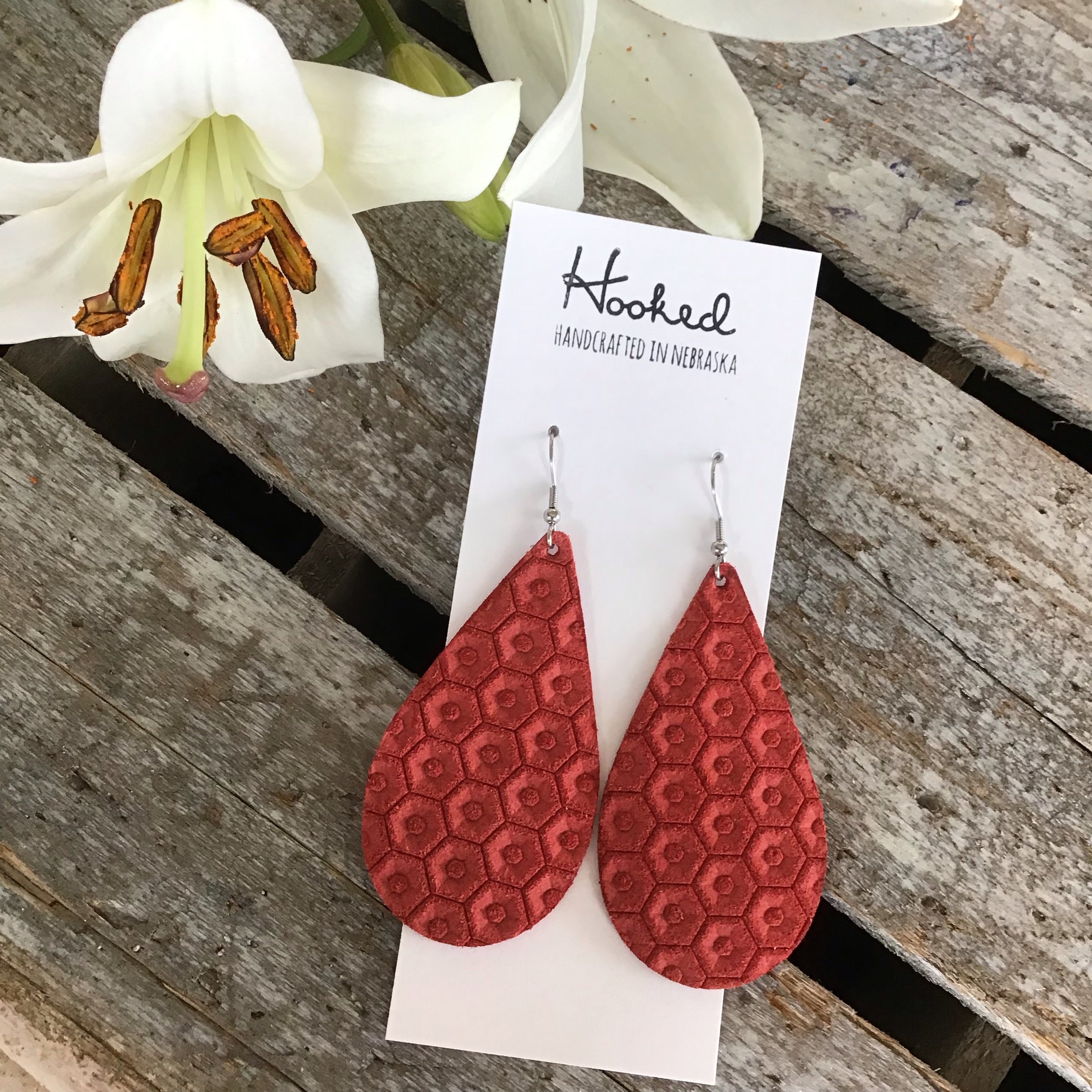 Hexagon Teardrops in Scarlet - Large