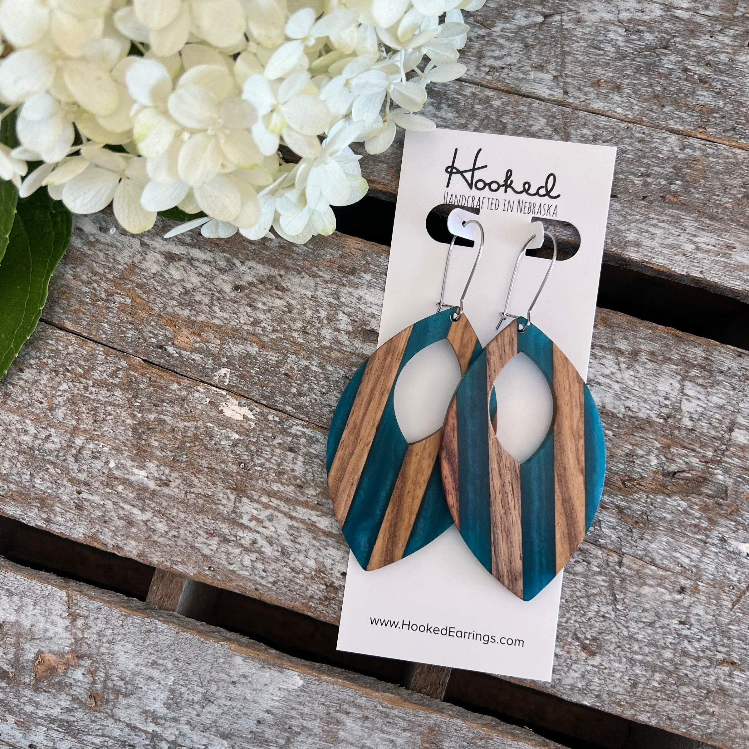 Fusion Striped Wood Cutouts - Large