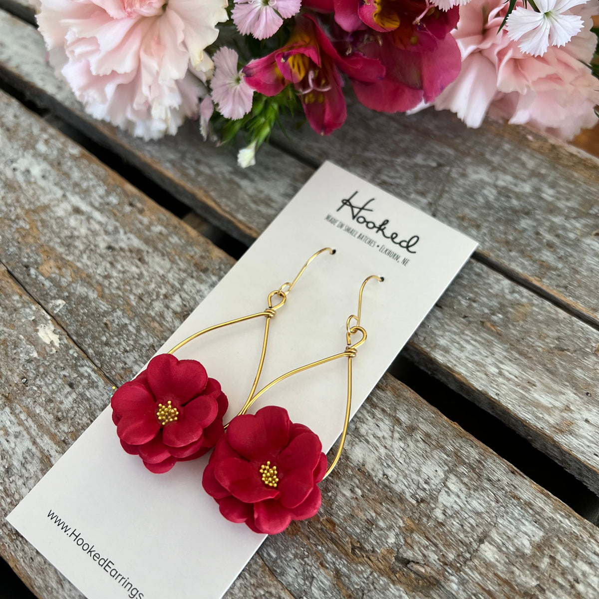 JEYFEL XOIA Gold Plated Hoop Earrings With Red Rose Flower Design – Diamond Cut Multicolor Earrings For Women