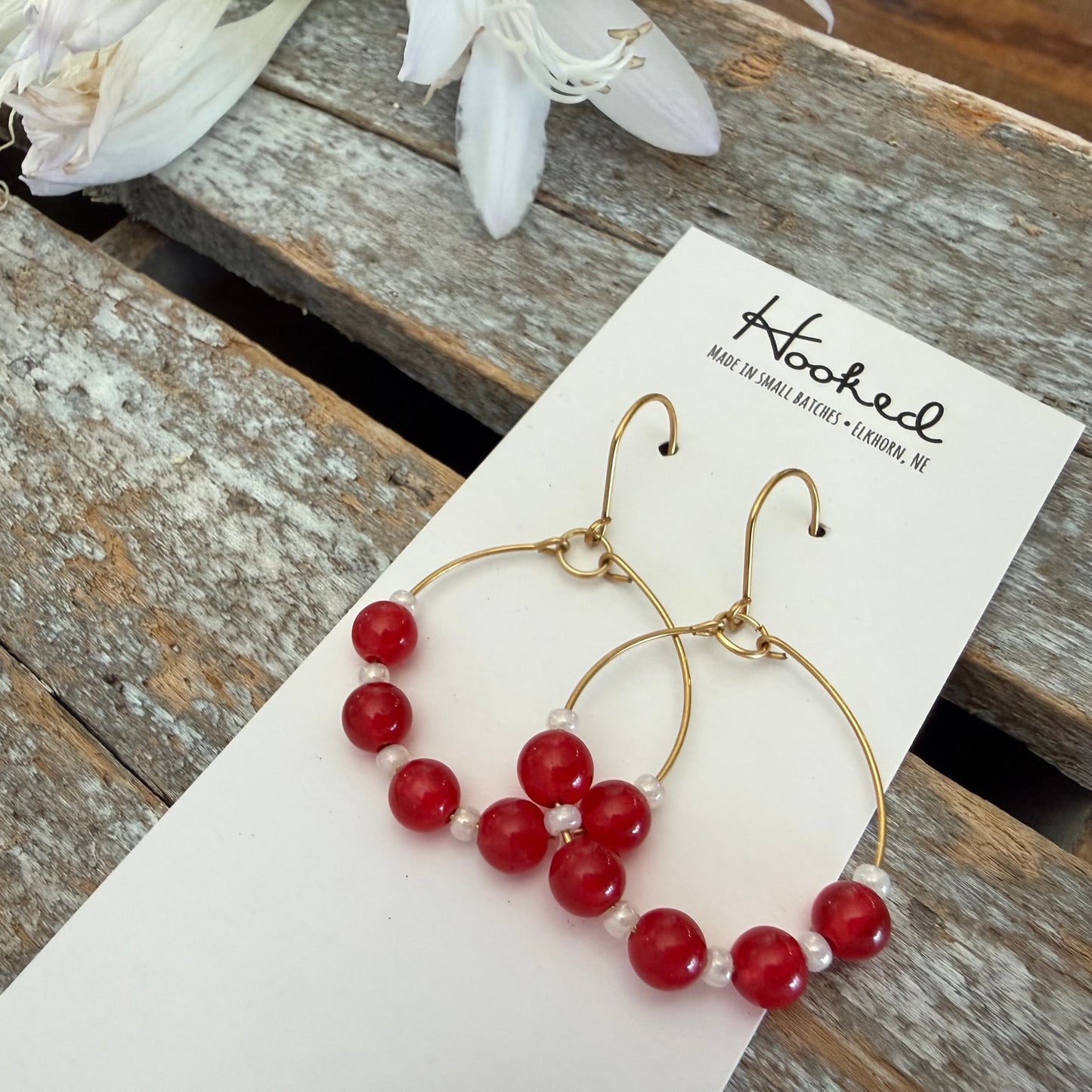 Nebraska Beaded Hoop Earrings - Red and Cream