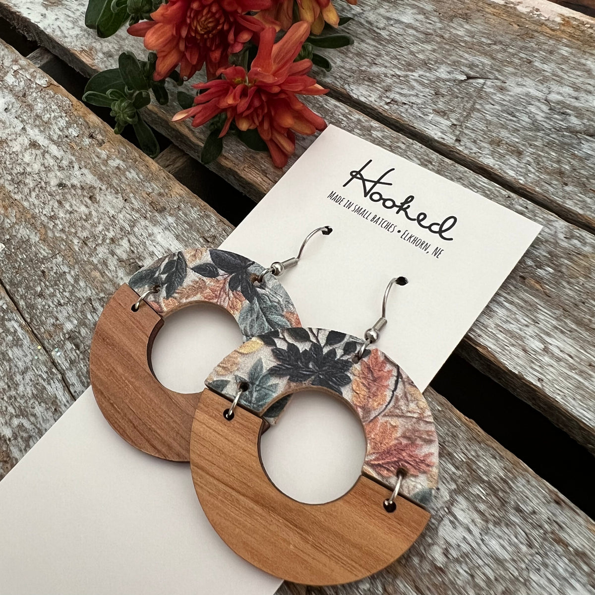 Luxe Leaf Hybrid Hoop Earrings