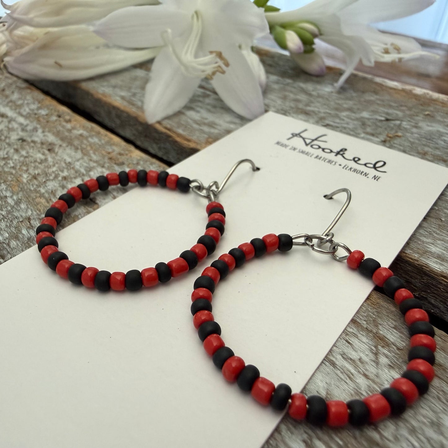 Nebraska Beaded Hoop Earrings - Red and Black