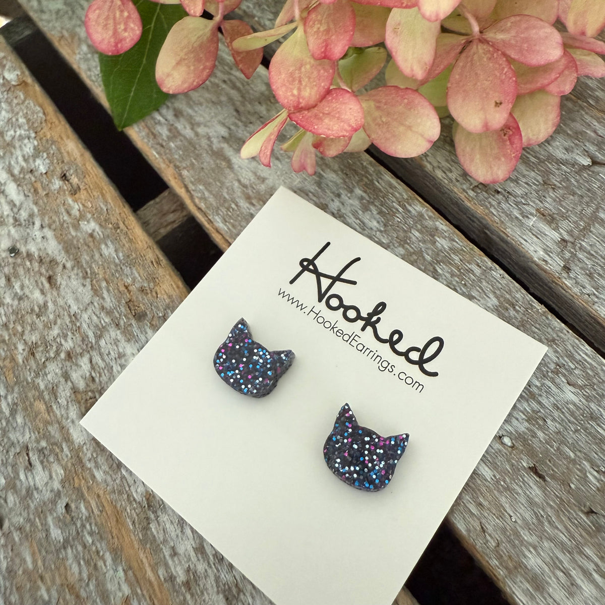 Magic Cat Studs