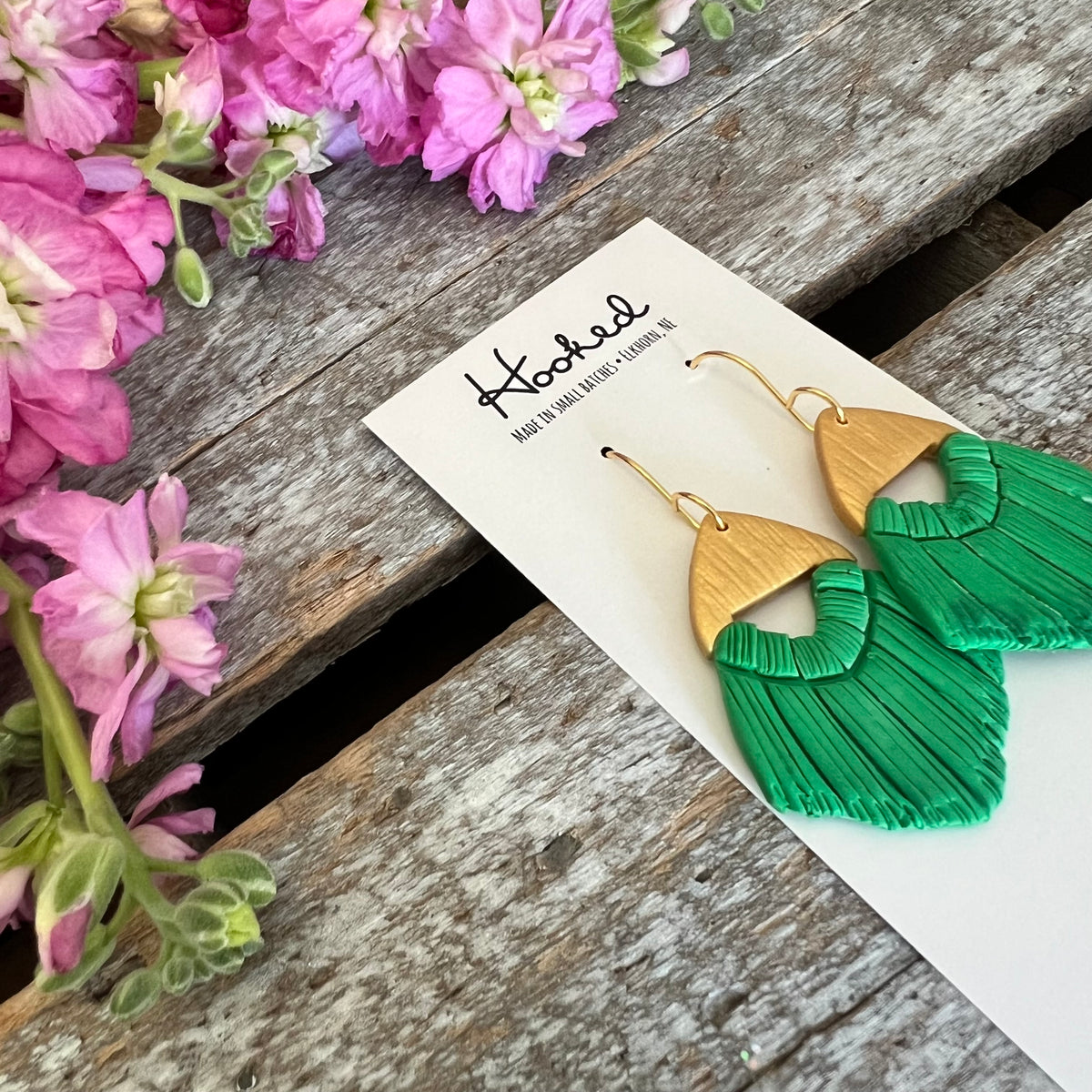 Clay Macrame Earrings in Kelly Green