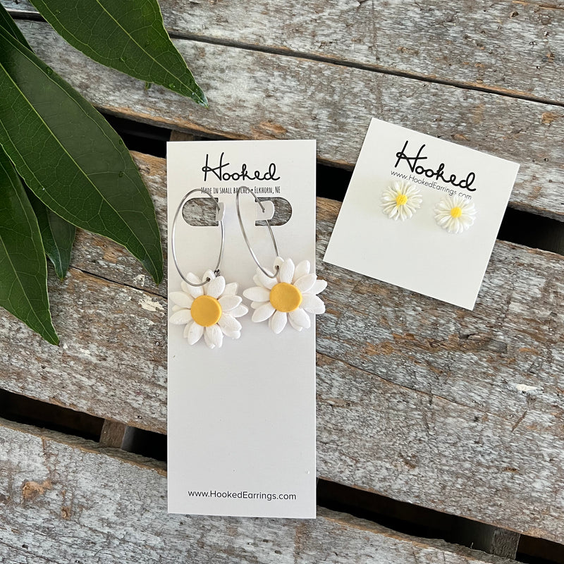 Daisy Studs - 13mm