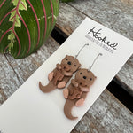 Mama Otter - Medium