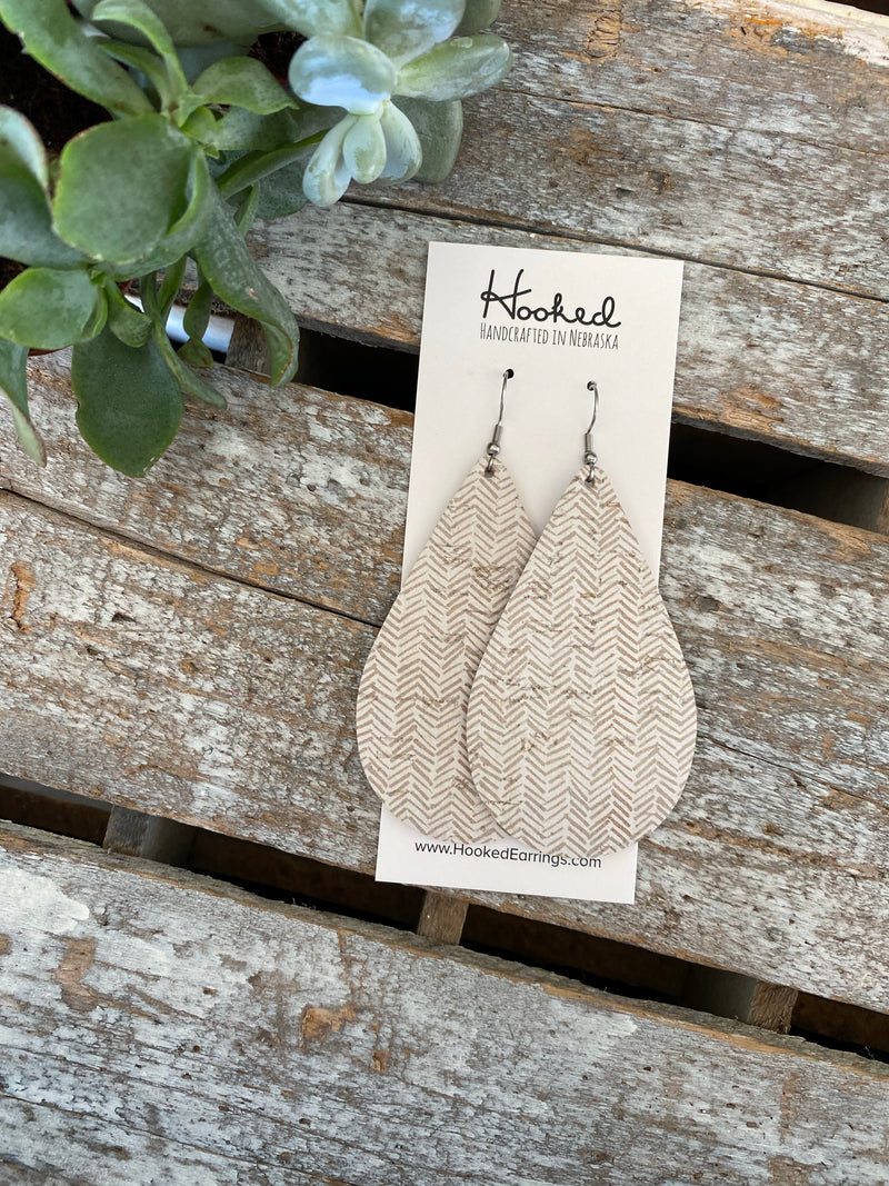Tweedy Taupe Birch Teardrops - XL