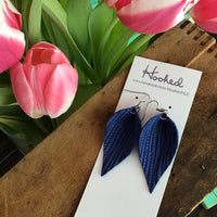 Sailor Lilies in Cobalt - Medium