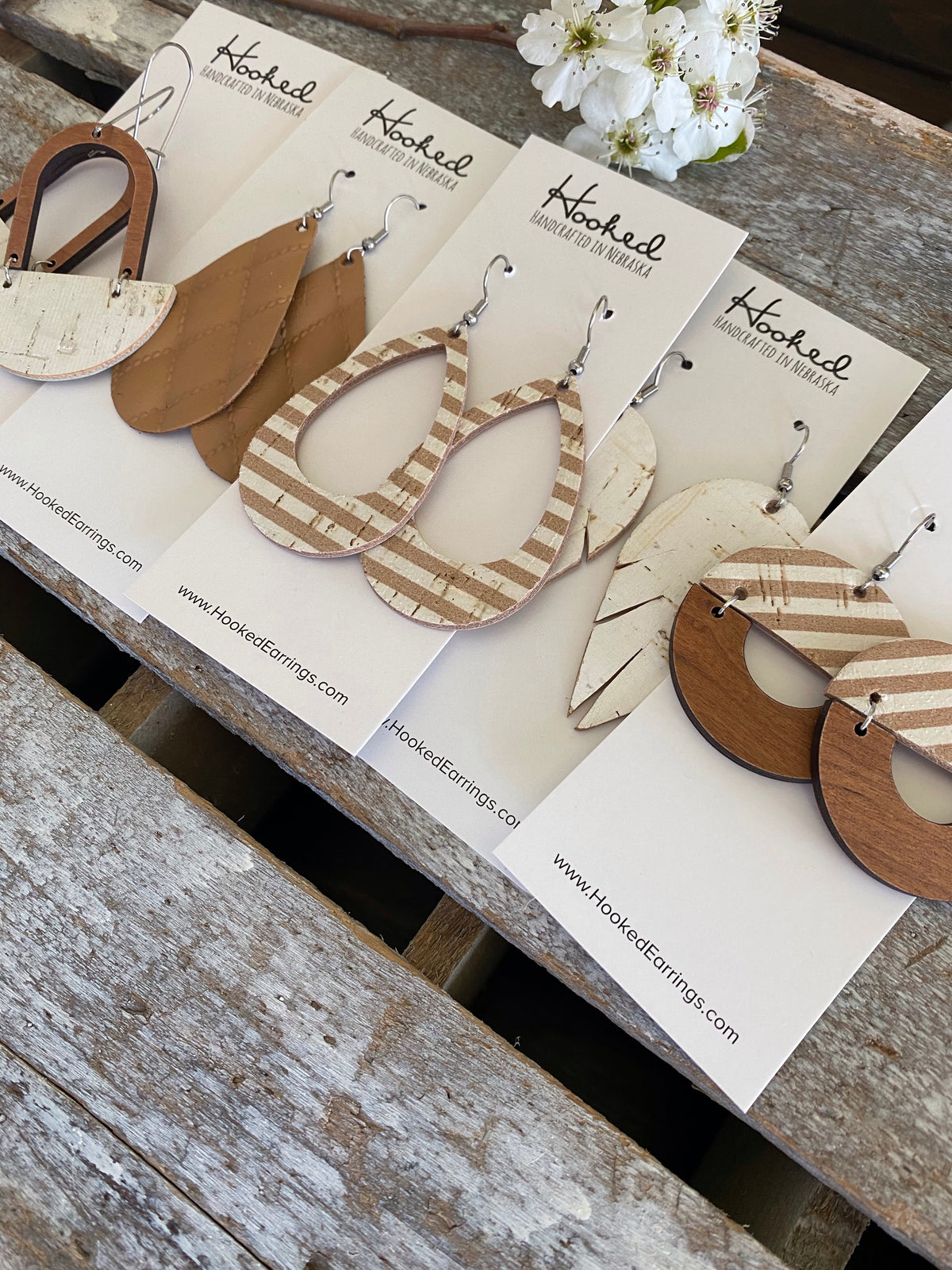 Preppy Birch Teardrop Cutouts - Medium