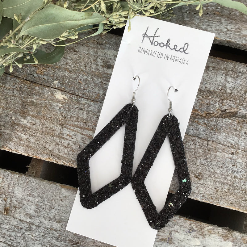 Diamond Cutouts in Crushed Onyx - Large