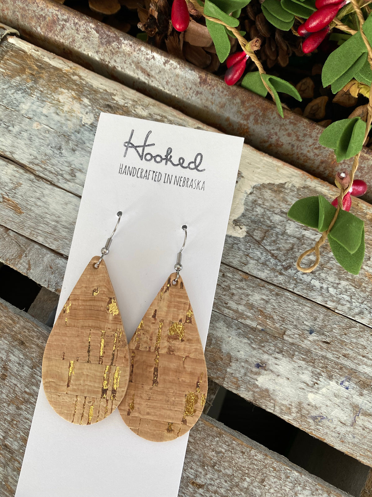 Gold Strand Cork Leather Teardrops - Medium
