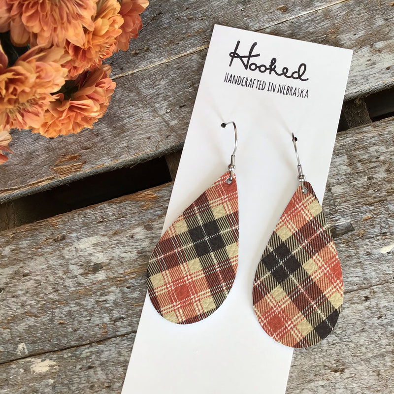 Lumberjack Plaid Teardrops - Medium