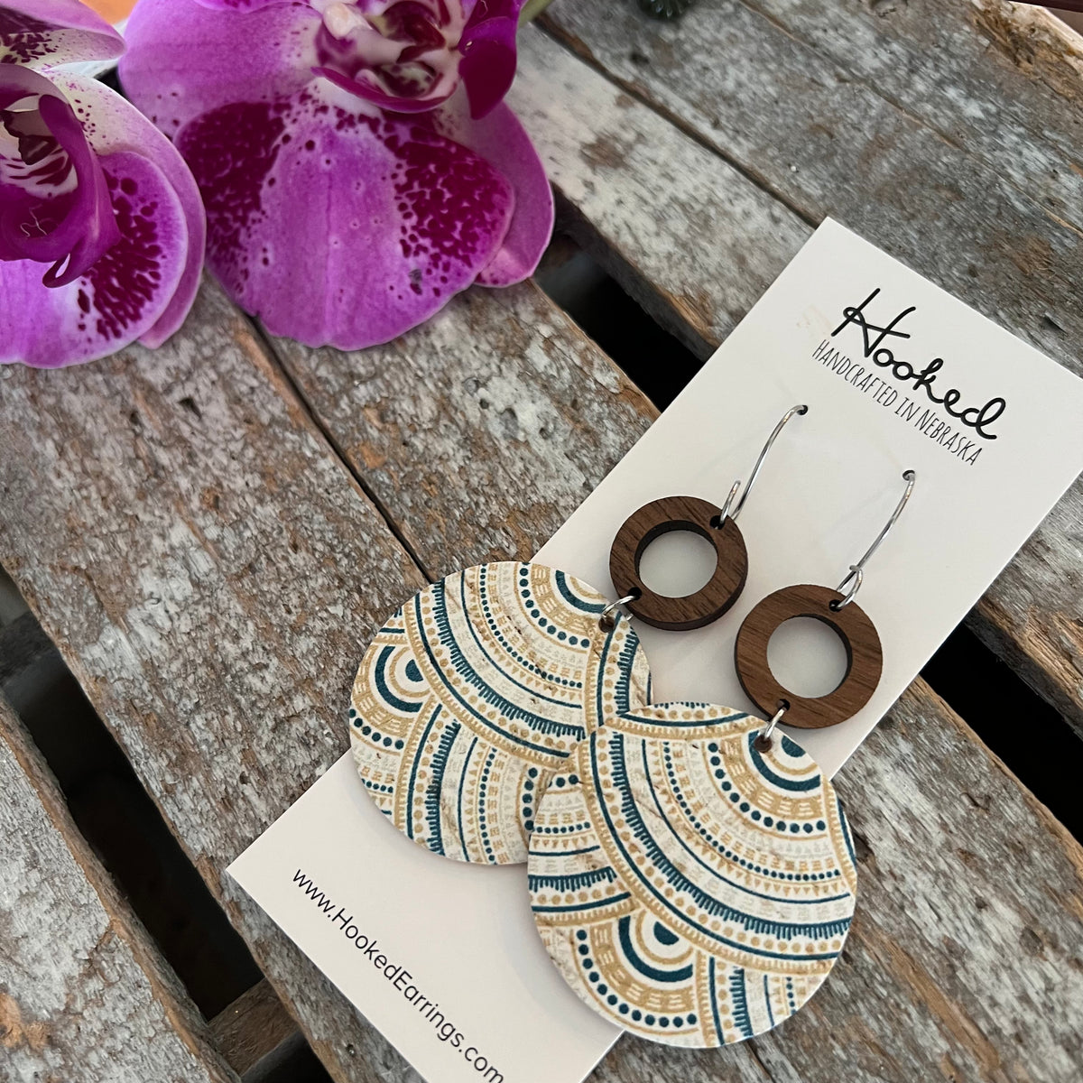 Boho Scalloped Suspended Stacks