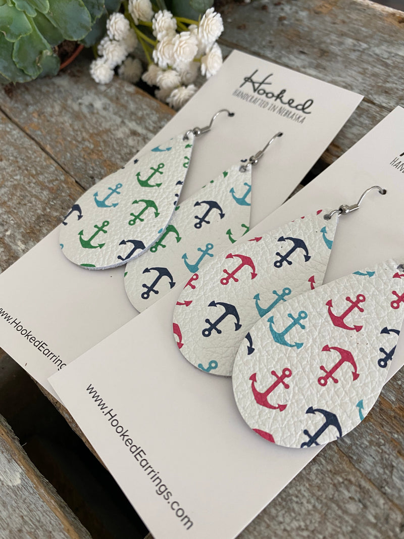 Anchored Teardrops - Medium