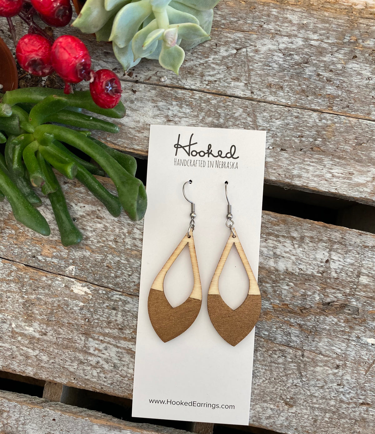 Wooden Cutout Earrings - Small/Medium Dogwood