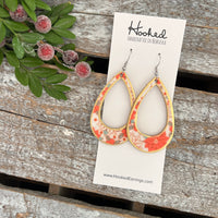 Classical Poinsettia Teardrop Cutouts // Gold Edged - Medium