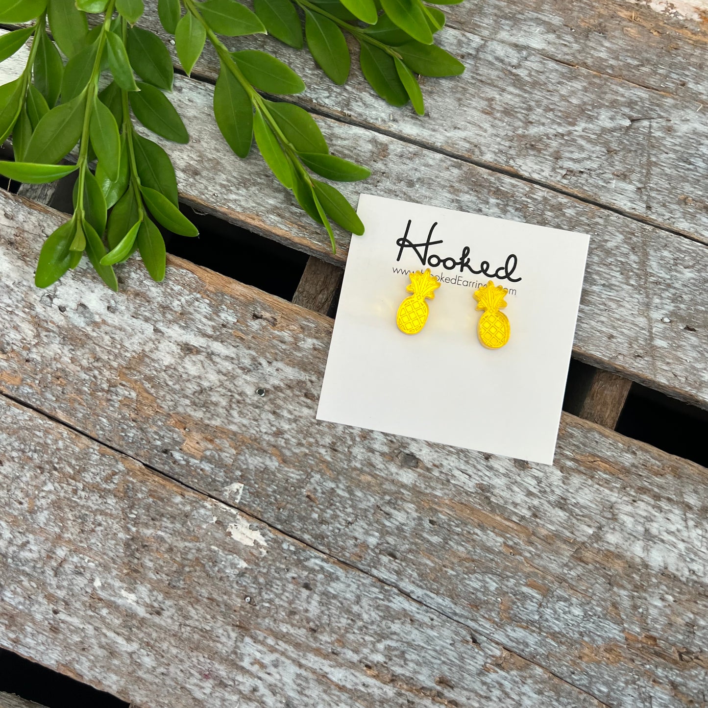 Etched Pineapple Studs