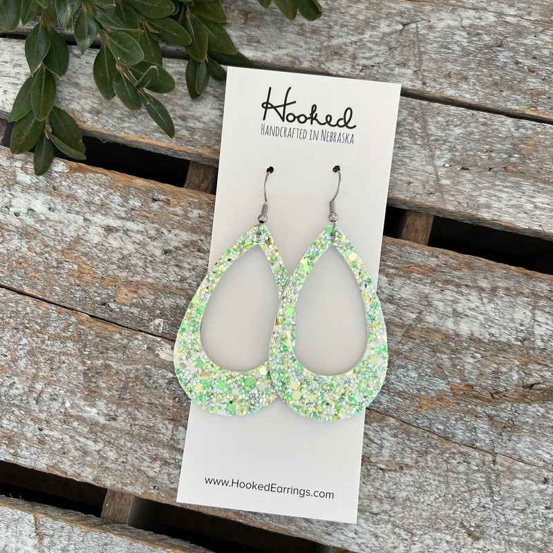 Shamrock Sparkle Teardrop Cutouts  - Medium