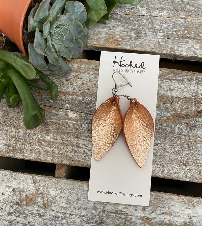 Rose Gold Lilies - Medium