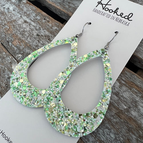 Shamrock Sparkle Teardrop Cutouts  - Medium