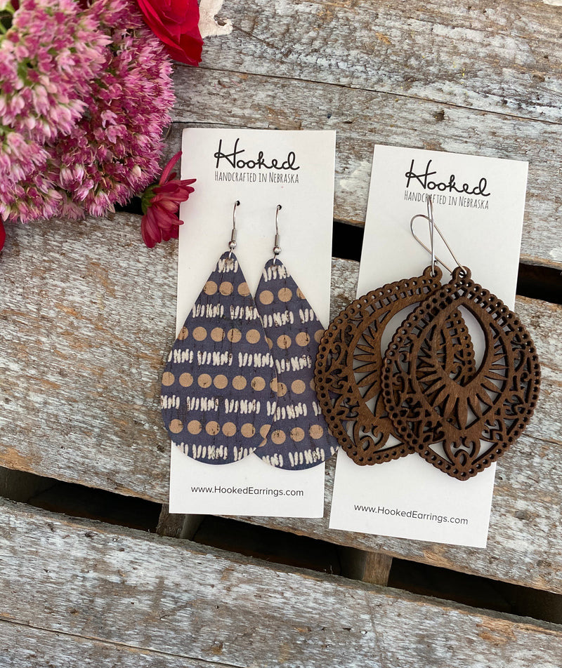 Wooden Deluxe Cutout Earrings - Large Aspen