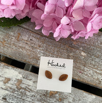 Marbled Brown Football Studs - 10mm