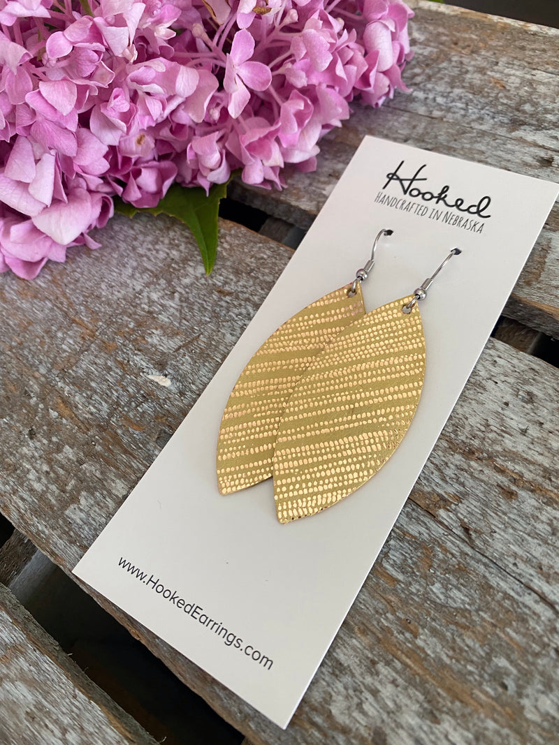 Ray of Sunshine Striped Petals - Medium
