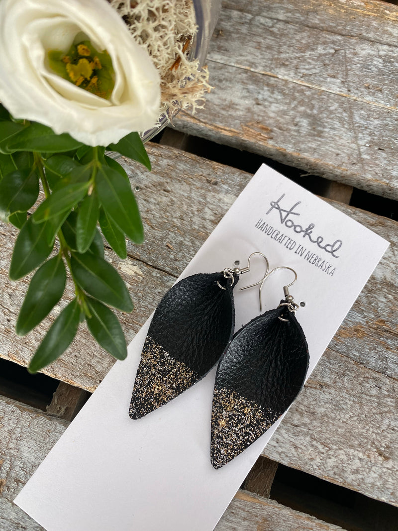 Glitzy Glitter Dipped Lilies - Medium