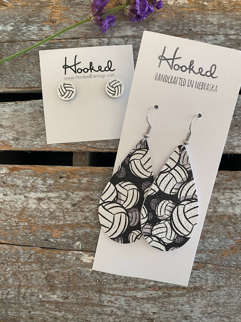 Volleyball Glitter Studs - 10mm