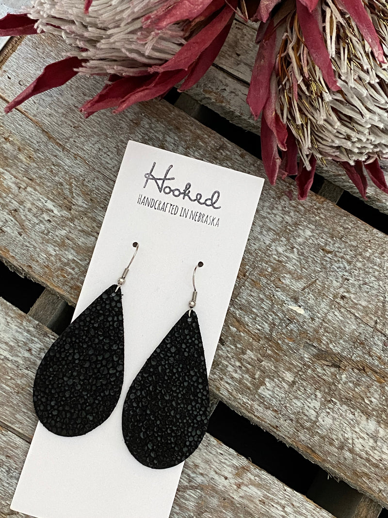 Black Shimmer Teardrops - Medium