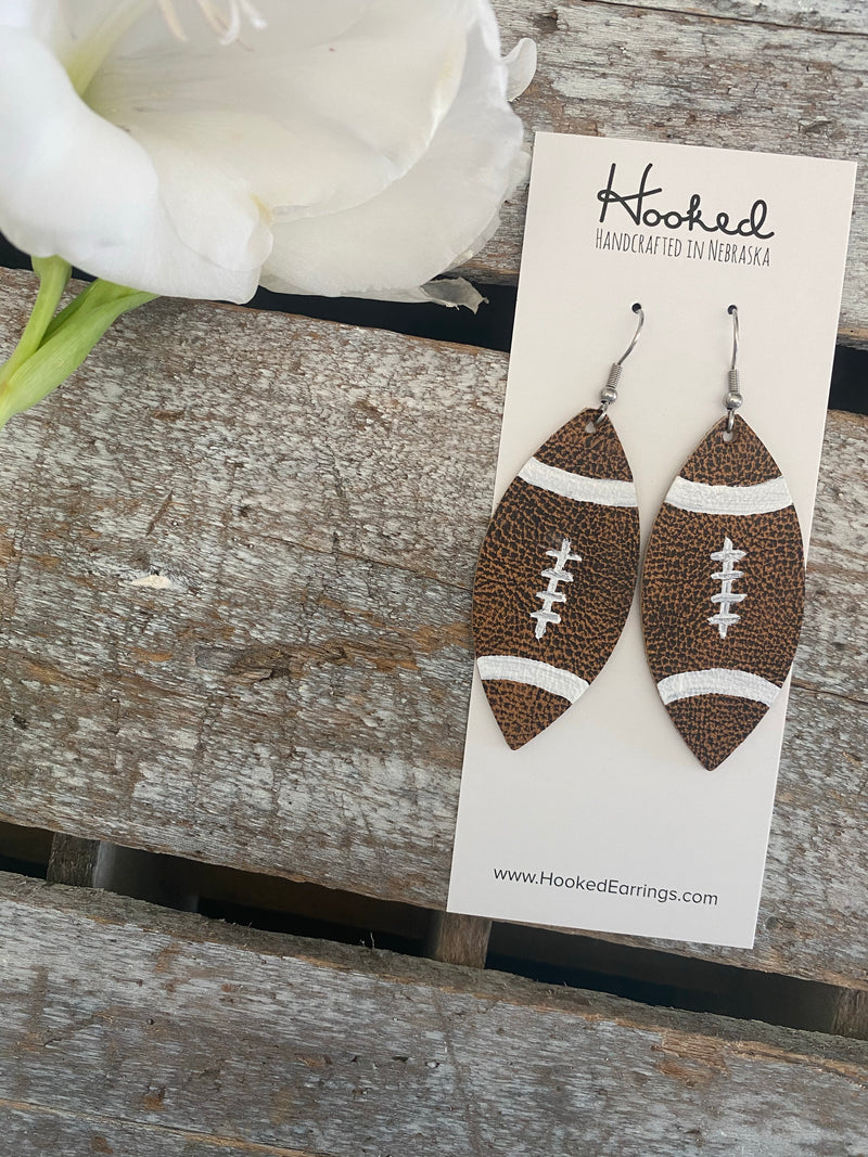 Footballs - Medium Petals