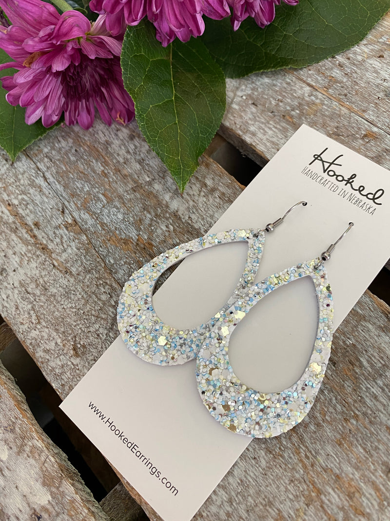 Champagne on Ice Teardrop Cutouts  - Medium