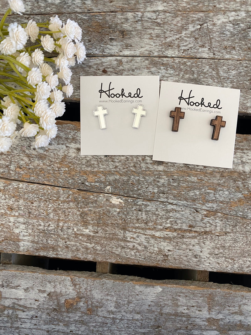 Cross Studs - 9x15mm