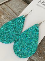 Iridescent Aquamarine Glitter Teardrops - Medium