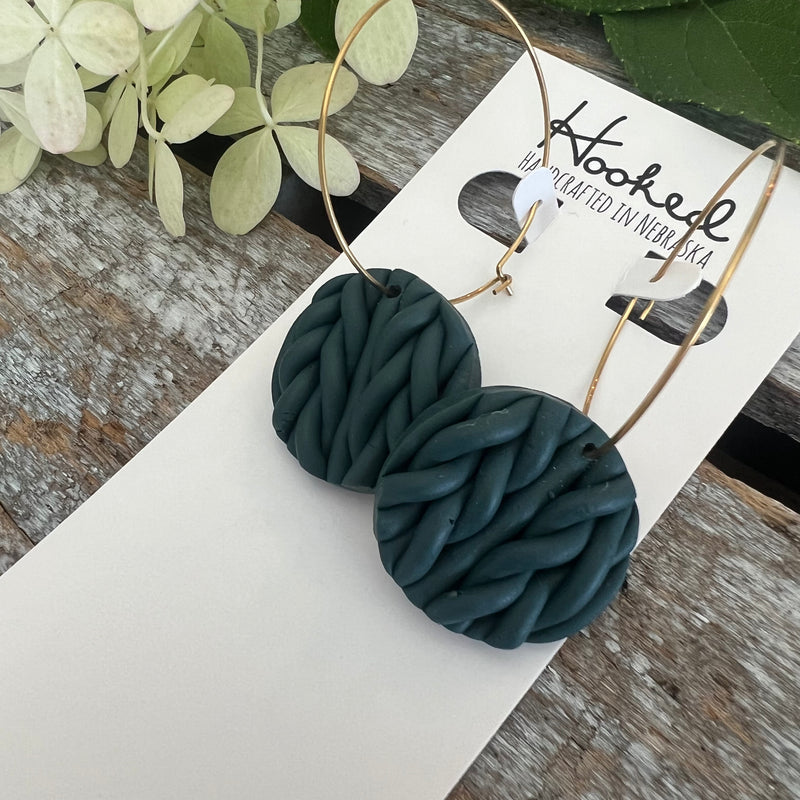 Dropped Gold and Midnight Sweater Rounds - Medium