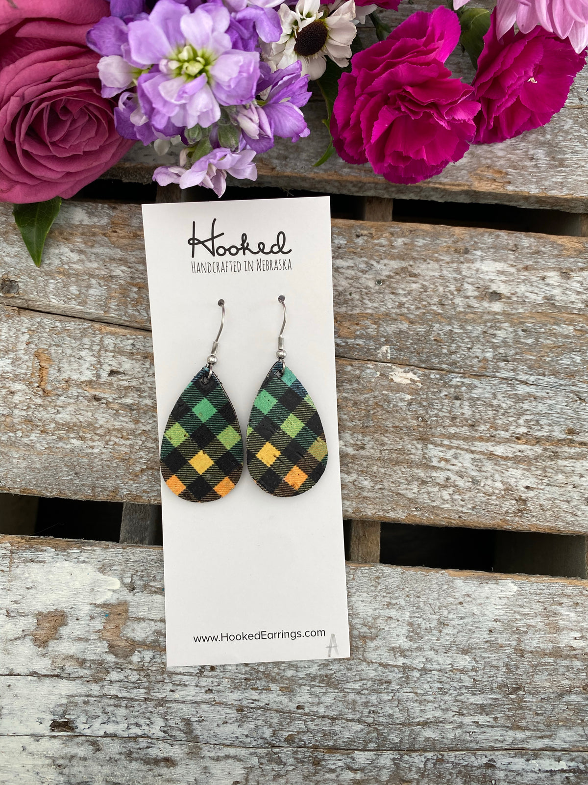 Gradient Gingham Cork Teardrops - Small