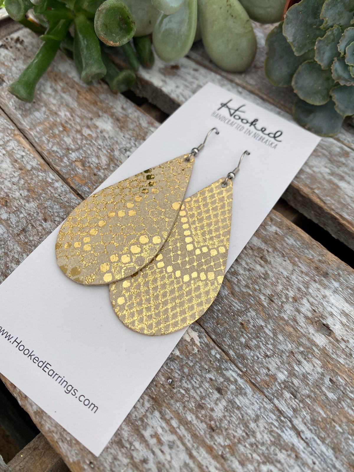 Glittering Gold Snakeskin Teardrops - Med