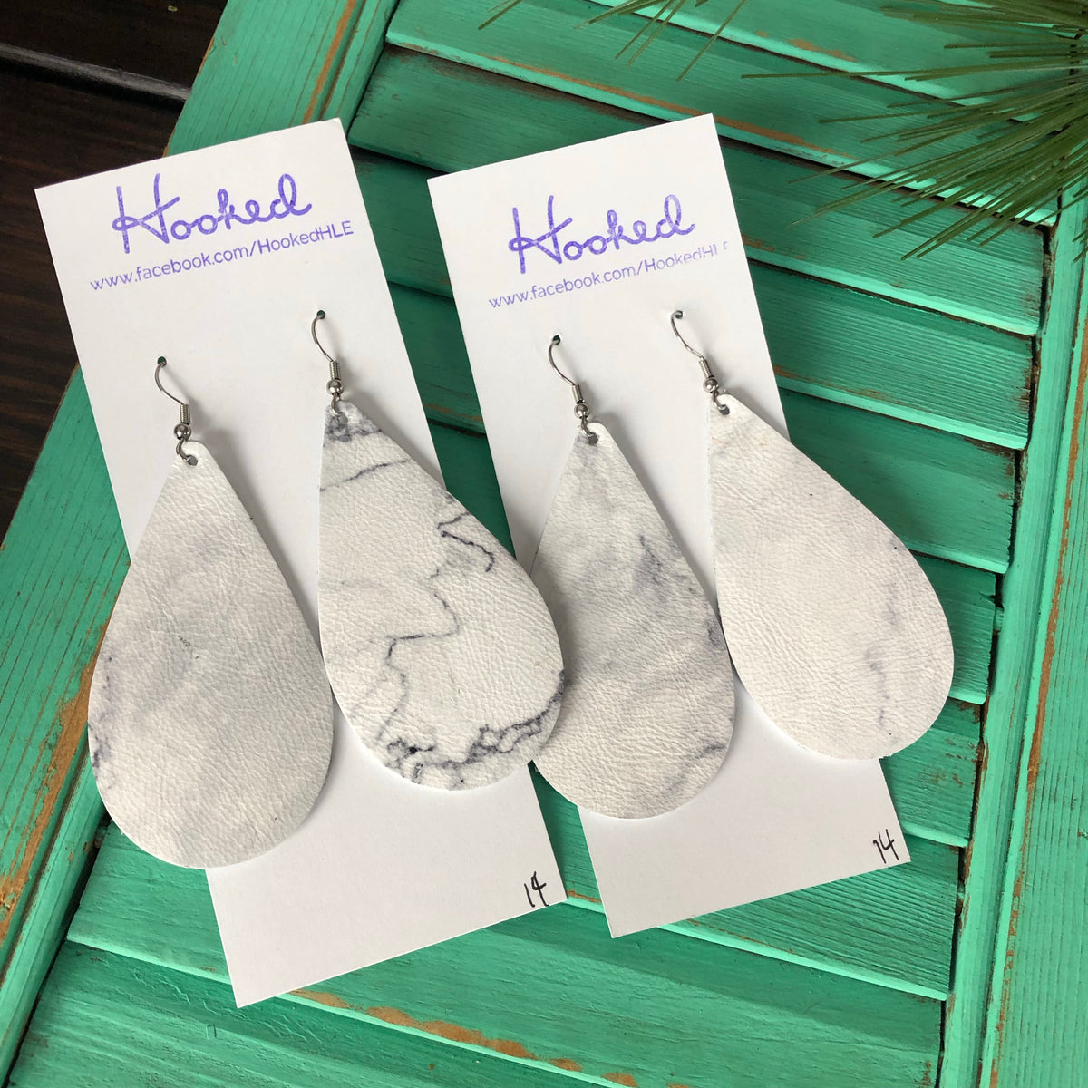Must-Have Marble Teardrops - Large